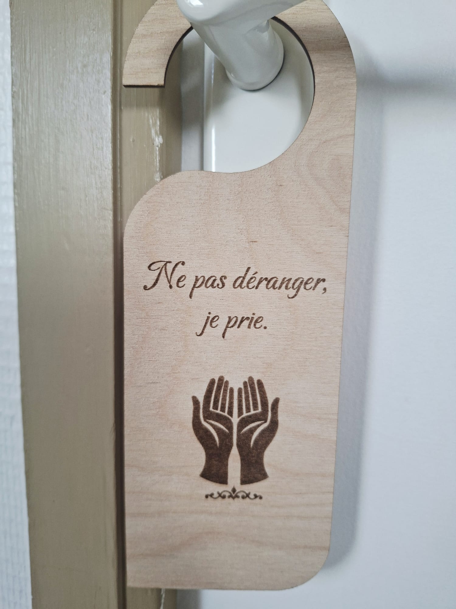 Panneau porte prière